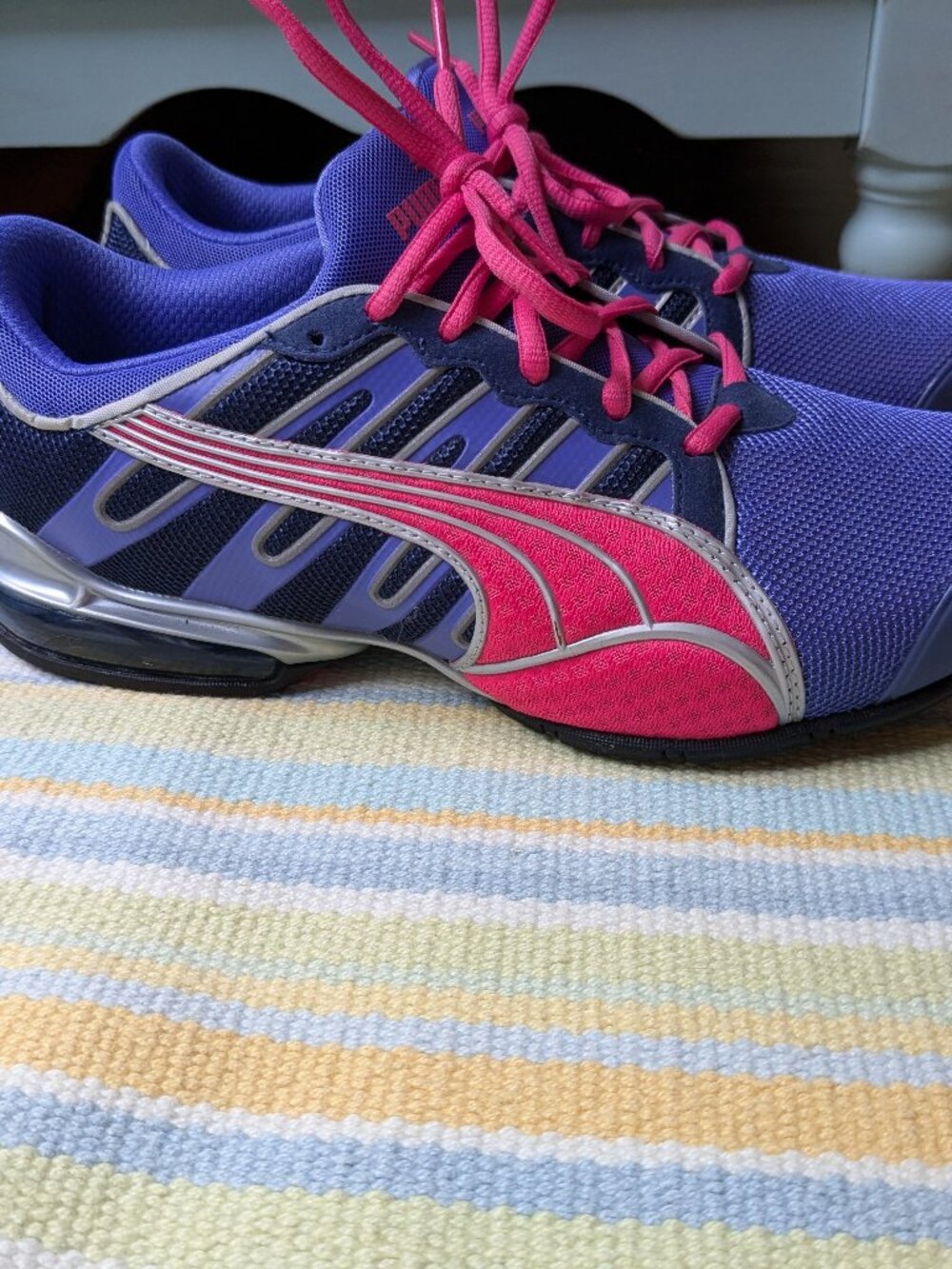 ⭐ PUMA Voltaic-3 Purple and pink eco ortholite 10 Cell running shoes size 9